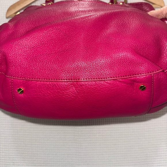 Tory Burch Amanda Magenta Pink Pebbled Leather Hobo Shoulder Bag w/Tassel Charm - Picture 15 of 16